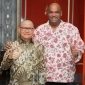 Menteri P2MI Mukhtarudin menyambut Menteri Sumber Daya Manusia Malaysia Dato Sri Ramanan Ramakrishnan. (dok. kemen p2mi)