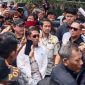 PLT. Bupati Bekasi Asep Surya Atmaja saat temui Para Insan Pers. (foto. Amar. K)