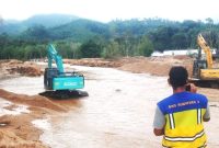 PU mempercepat penanganan banjir di Kabupaten Tapanuli Tengah (foto. pu)