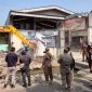 Penertiban bangunan liar di kawasan Tanah Apit, Kecamatan Medan Satria, Kota Bekasi (foto. tangkapanlayar ig infobekasi.coo  )