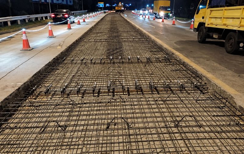 Perbaikian jalan Tol Padaleunyi (foto. jasa marga)